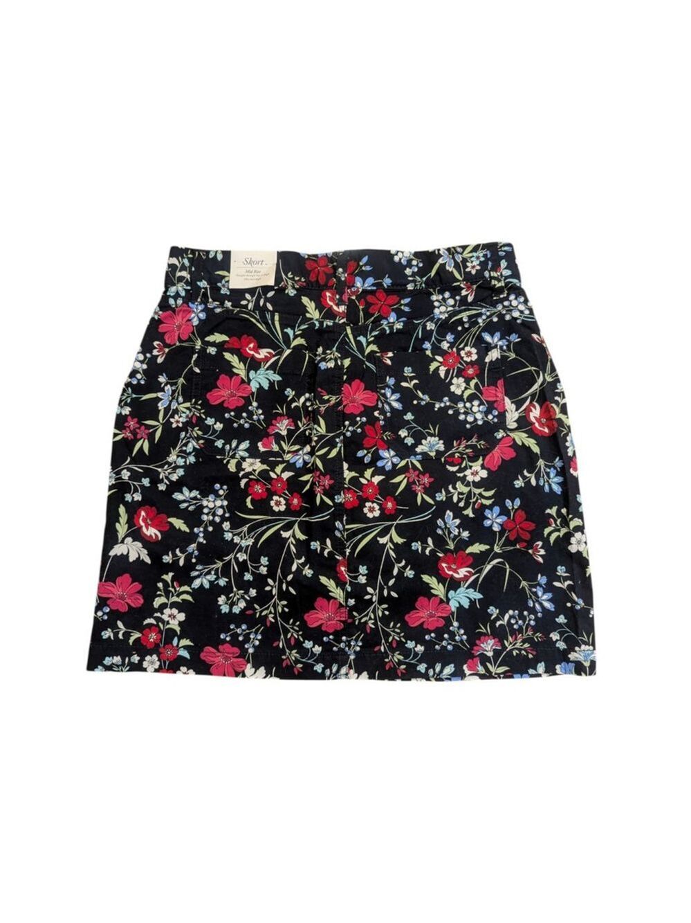 Croft & Barrow Black Floral Skort Mid Rise Size 6 - Picture 2 of 13